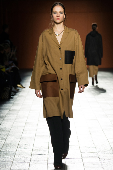 Fresh view of effortless but confident dressing in Paul Smith Fall/Winter 2015 during London Fashion Week