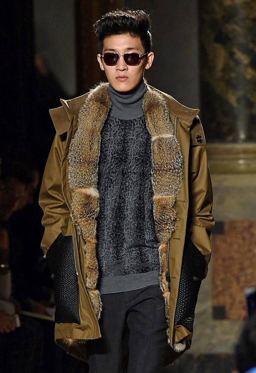 Roberto Cavalli Fall-Winter 2015/2016 collection at Milan men's fashion ...