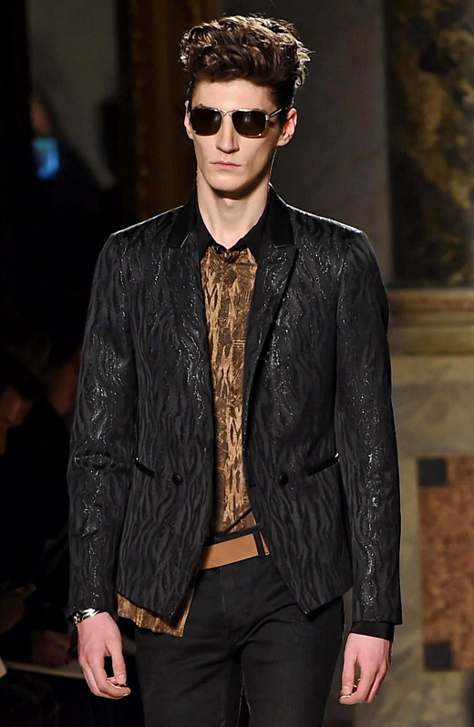 Roberto Cavalli Fall-Winter 2015/2016 collection at Milan men's fashion ...