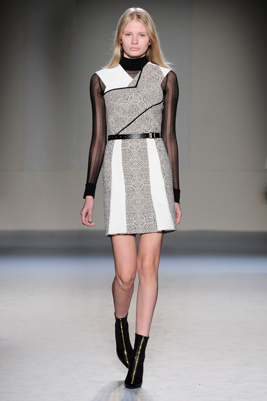 Paris Fashion Week: Roland Mouret Fall-Winter 2015/2016 collection