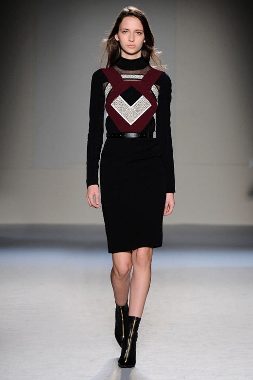 Paris Fashion Week: Roland Mouret Fall-Winter 2015/2016 collection