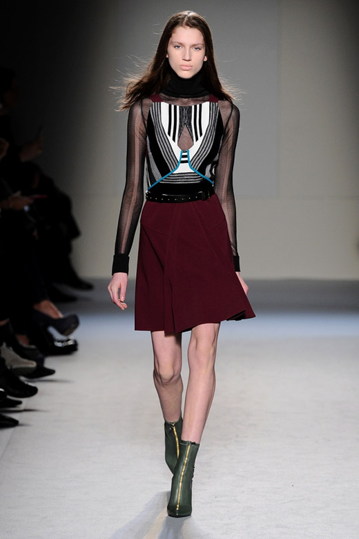 Paris Fashion Week: Roland Mouret Fall-Winter 2015/2016 collection