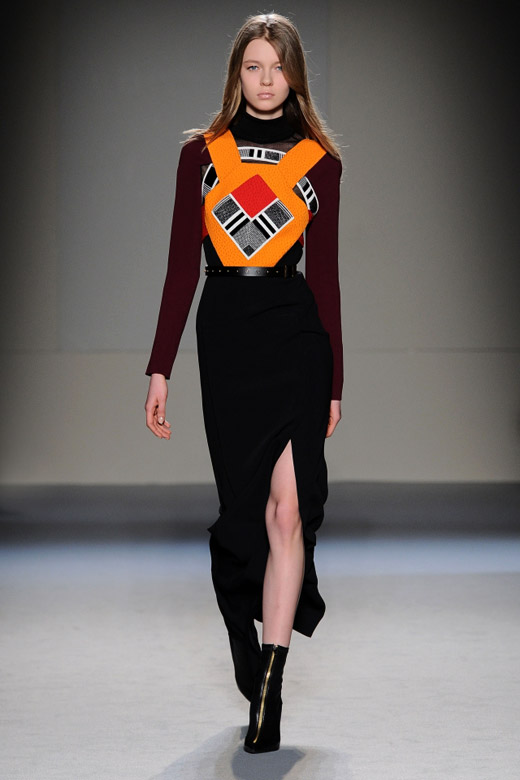 Paris Fashion Week: Roland Mouret Fall-Winter 2015/2016 collection