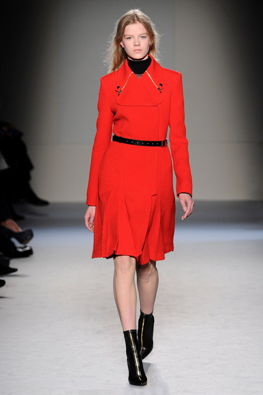 Paris Fashion Week: Roland Mouret Fall-Winter 2015/2016 collection