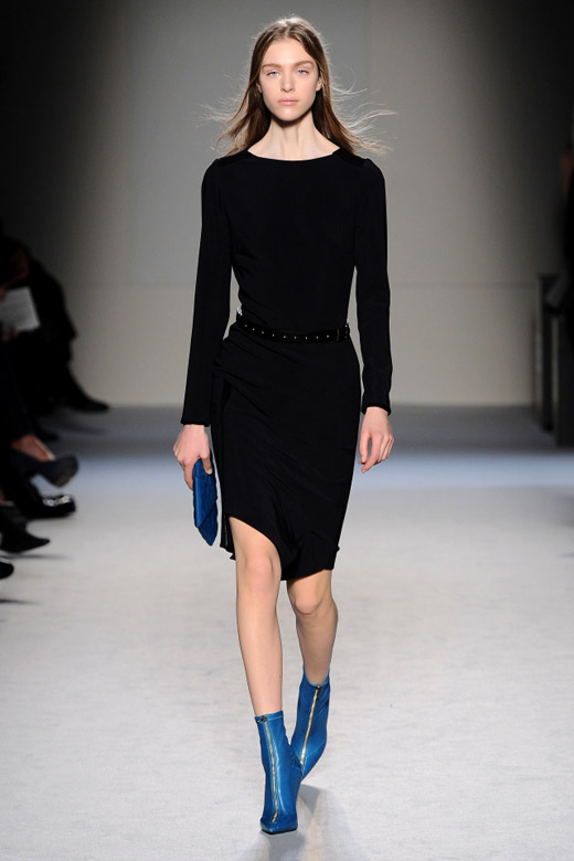 Paris Fashion Week: Roland Mouret Fall-Winter 2015/2016 collection