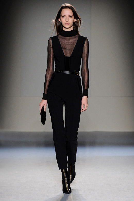 Paris Fashion Week: Roland Mouret Fall-Winter 2015/2016 collection