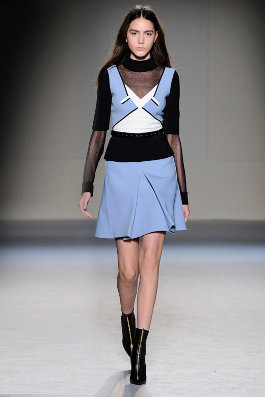 Paris Fashion Week: Roland Mouret Fall-Winter 2015/2016 collection
