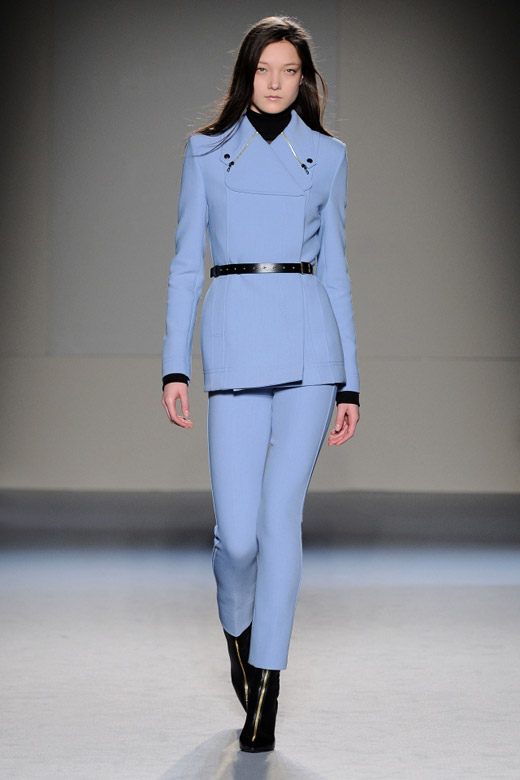 Paris Fashion Week: Roland Mouret Fall-Winter 2015/2016 collection