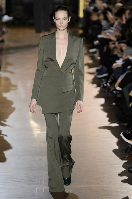 Stella McCartney Fall/Winter 2015-2016 women's collection