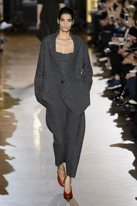 Stella McCartney Fall/Winter 2015-2016 women's collection