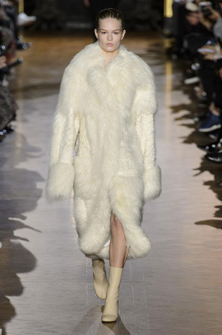 Stella McCartney Fall/Winter 2015-2016 women's collection