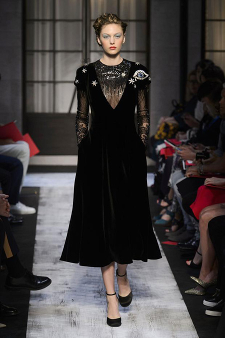 Schiaparelli Haute Couture Fall/Winter 2015-2016 collection