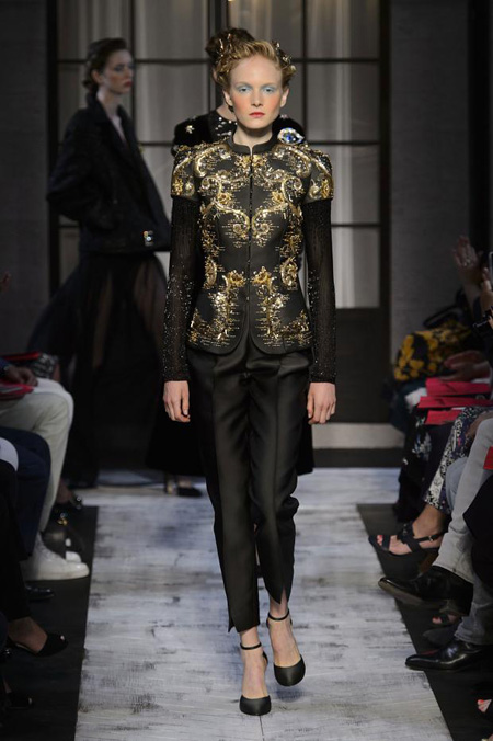 Schiaparelli Haute Couture Fall/Winter 2015-2016 collection