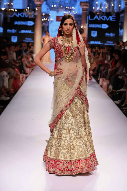 Lakme Fashion Week: Suneet Varma Summer-Resort 2015 collection