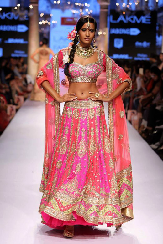 Lakme Fashion Week: Suneet Varma Summer-Resort 2015 collection