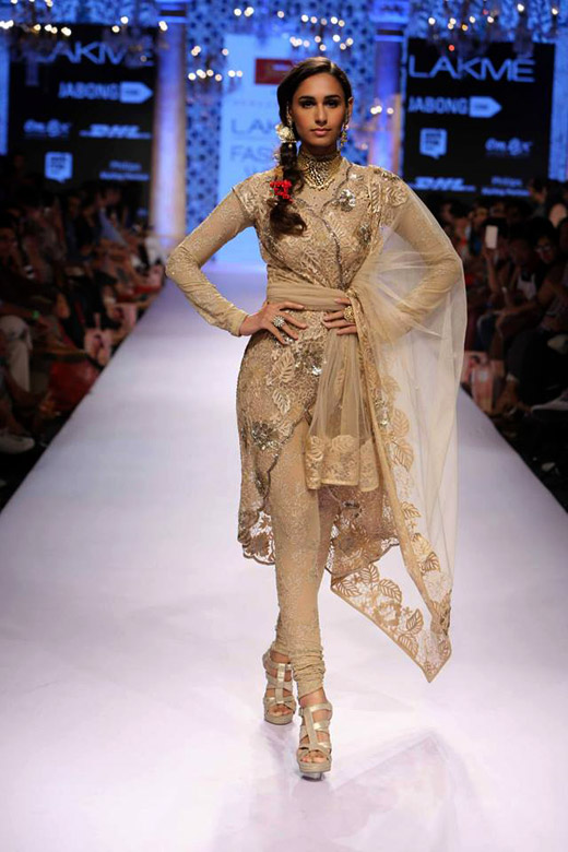 Lakme Fashion Week: Suneet Varma Summer-Resort 2015 collection