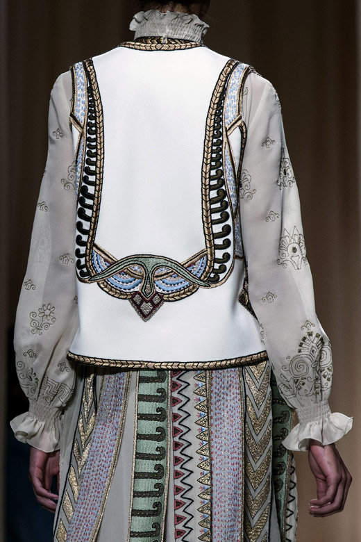 Spring-Summer 2015 Fashion trends: Eastern Folklore inspiration