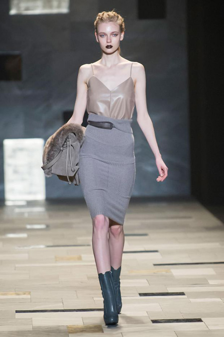 Sensuality and rigour by Trussardi Fall/Winter 2015-2016 womenswear collection