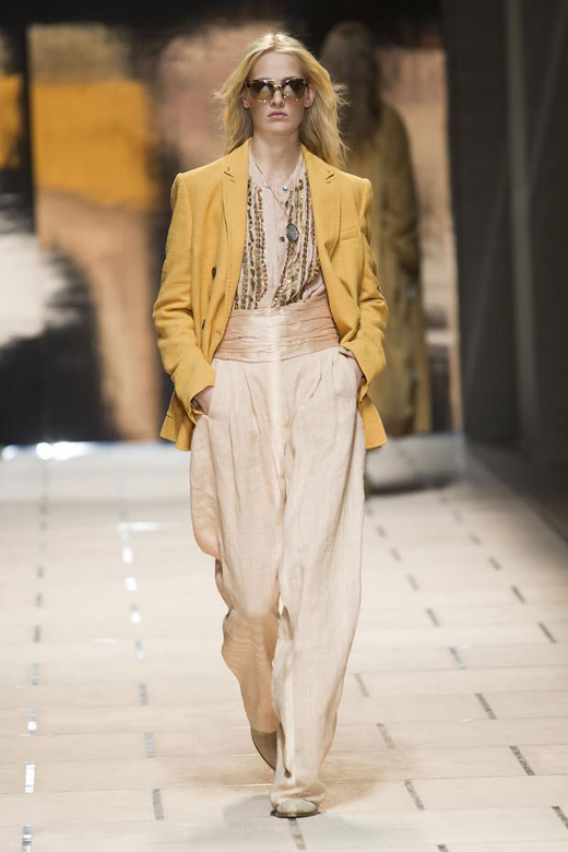 Trussardi Womenswear Spring-Summer 2016 collection