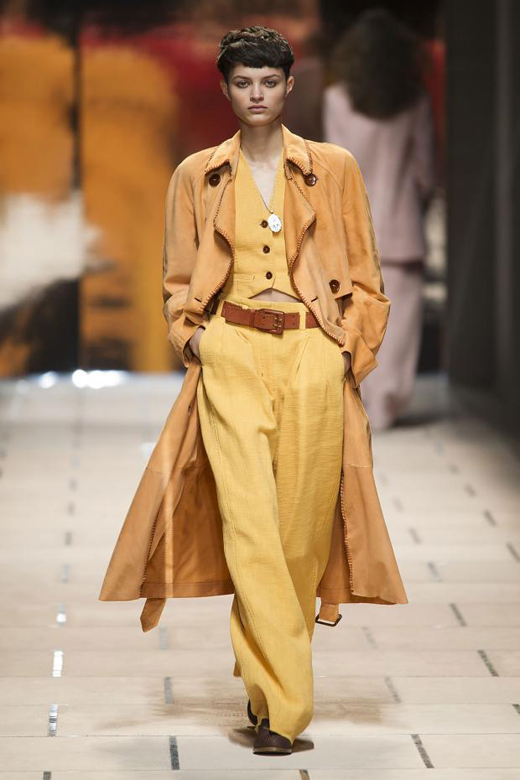 Trussardi Womenswear Spring-Summer 2016 collection