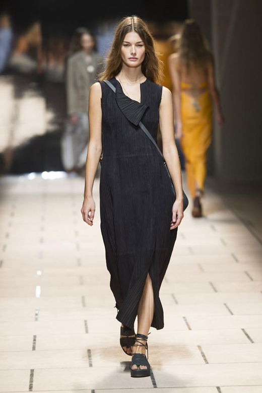 Trussardi Womenswear Spring-Summer 2016 collection