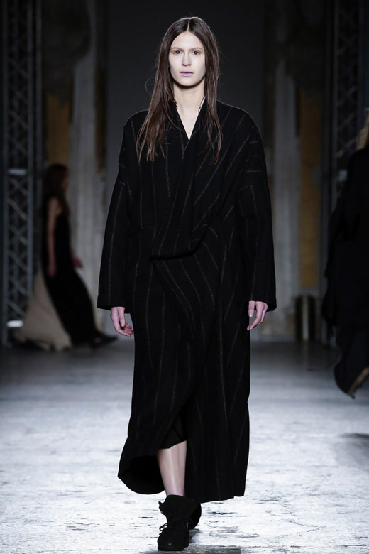 Womenswear: Uma Wang Fall-Winter 2015/2016 collection