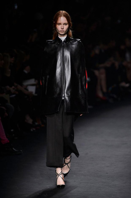 Valentino Autumn/Winter 2015-2016 women's collection at Paris Fashion Week