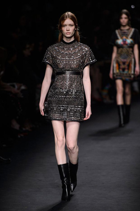 Valentino Autumn/Winter 2015-2016 women's collection at Paris Fashion Week