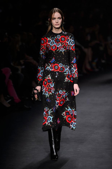 Valentino Autumn/Winter 2015-2016 women's collection at Paris Fashion Week