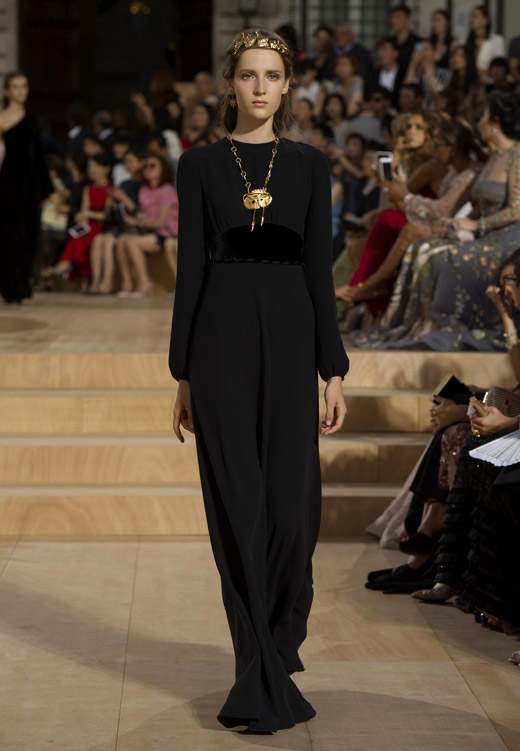 'Mirabilia Romae' - Valentino Couture Fall-Winter 2015/2016 collection