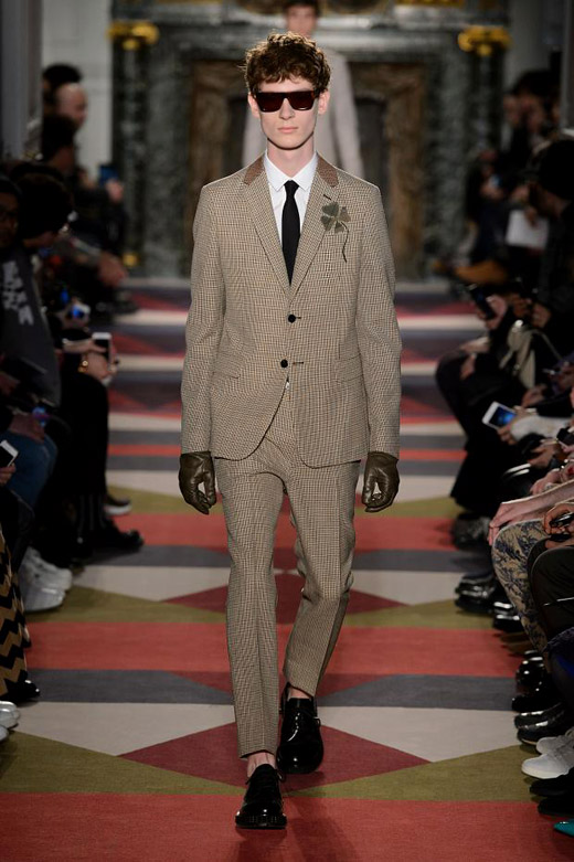 Valentino Fall-Winter 2015/2016 collection at Paris Men's Fashion Week