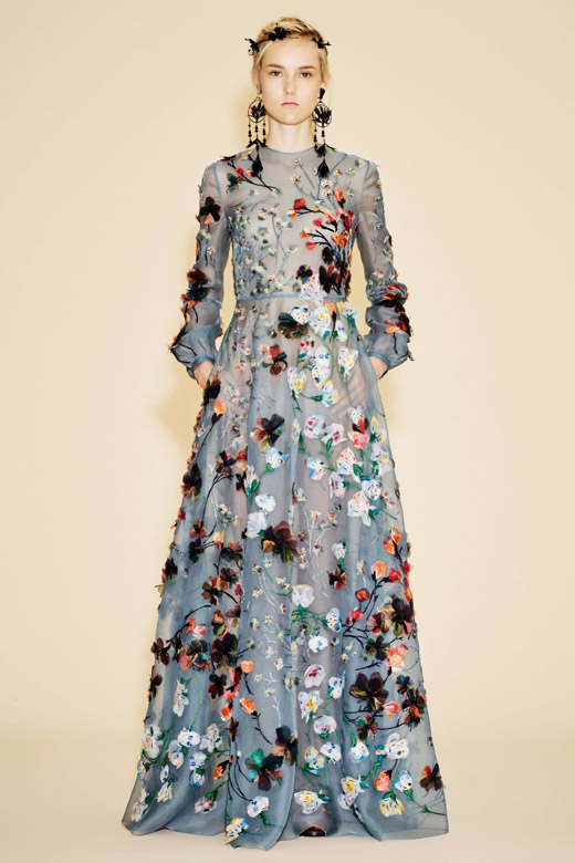 'The eye has to travel' - Valentino Resort 2016 collection