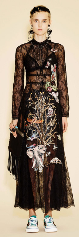 'The eye has to travel' - Valentino Resort 2016 collection