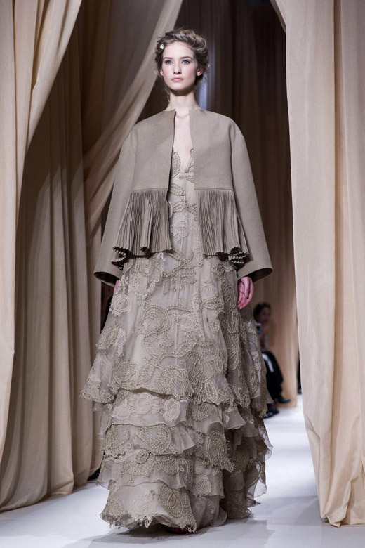 Valentino Spring-Summer 2015 Haute Couture collection at Paris Fashion Week