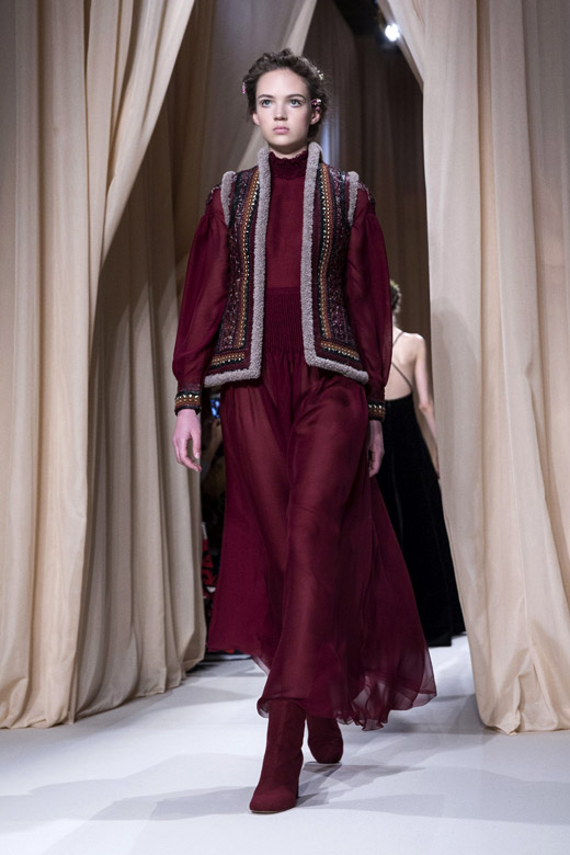 Valentino Spring-Summer 2015 Haute Couture collection at Paris Fashion Week