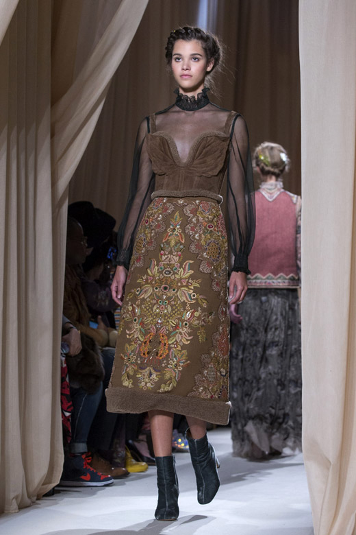 Valentino Spring-Summer 2015 Haute Couture collection at Paris Fashion Week