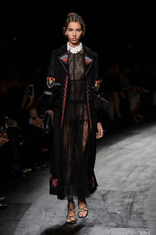 Valentino Spring/Summer 2016 women's collection