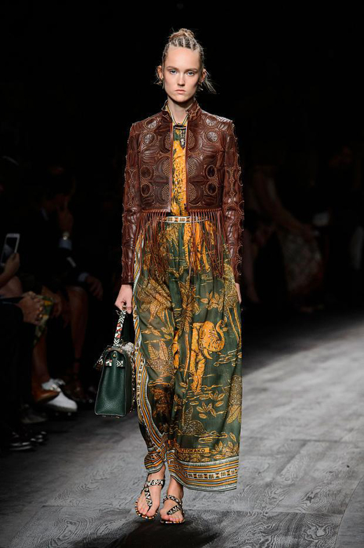 Valentino Spring/Summer 2016 women's collection