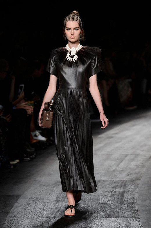 Womenswear: Valentino Spring/Summer 2016 collection