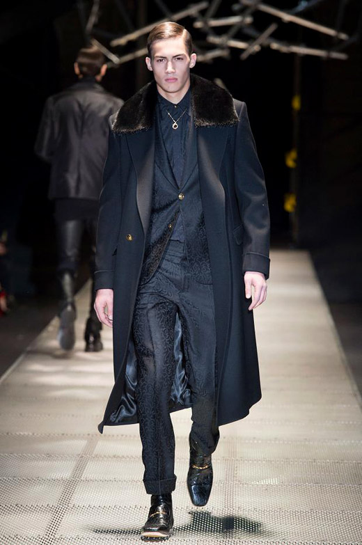 Versace Fall-Winter 2015/2016 menswear collection