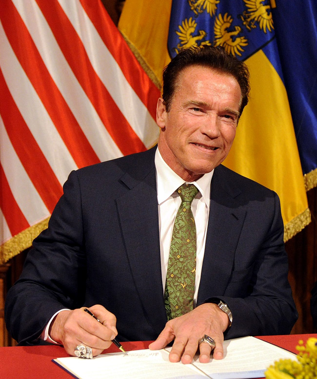 Arnold Schwarzenegger - the stylish Governator