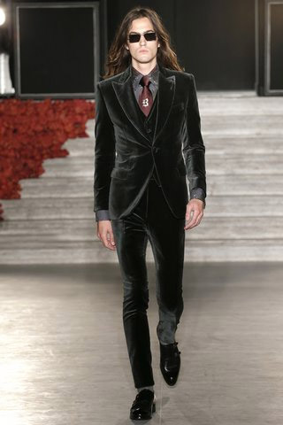 Justin O’Shea presented his first collection for the Brioni brand