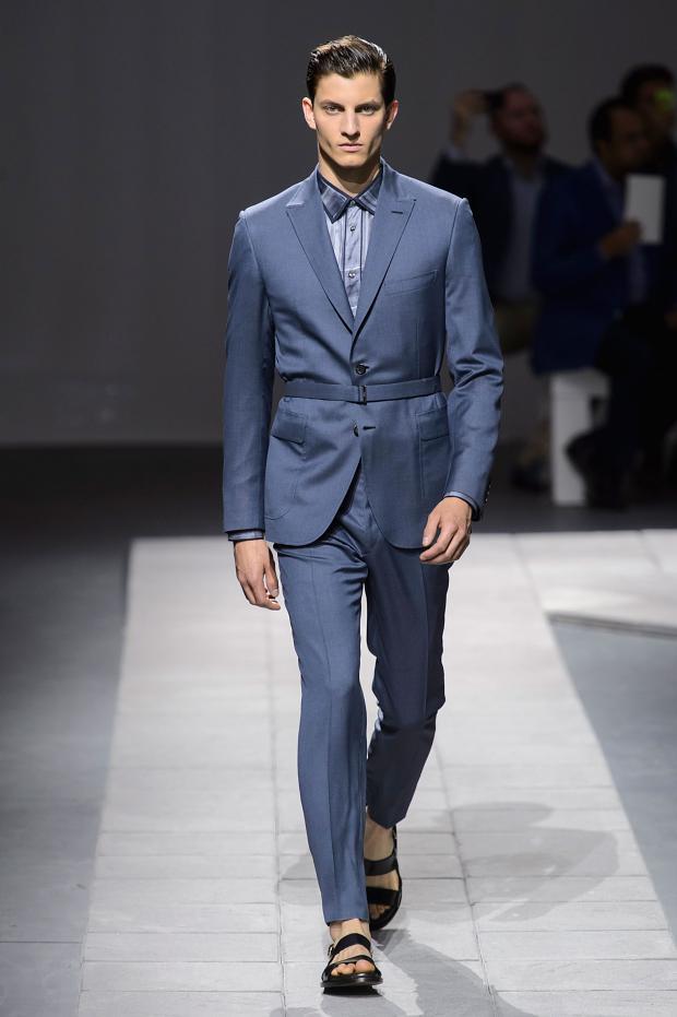 Brioni Spring/Summer 2016 - the geometry in the suit, out of the frame