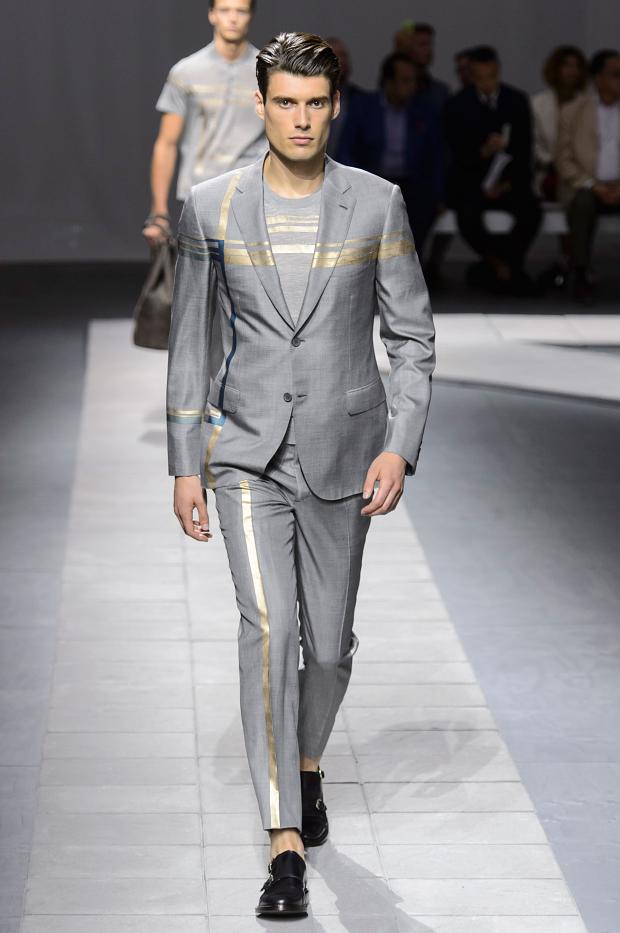 Brioni Spring/Summer 2016 - the geometry in the suit, out of the frame