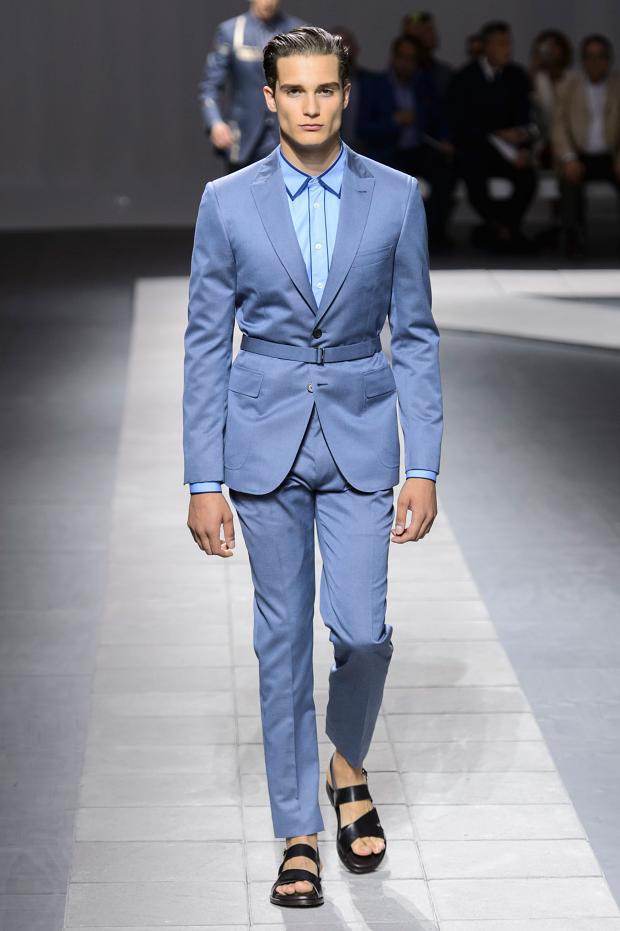 Brioni Spring/Summer 2016 - the geometry in the suit, out of the frame