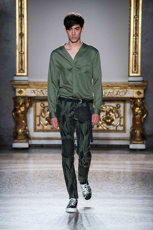 Christian Pellizzari Spring-Summer 2016 menswear collection 