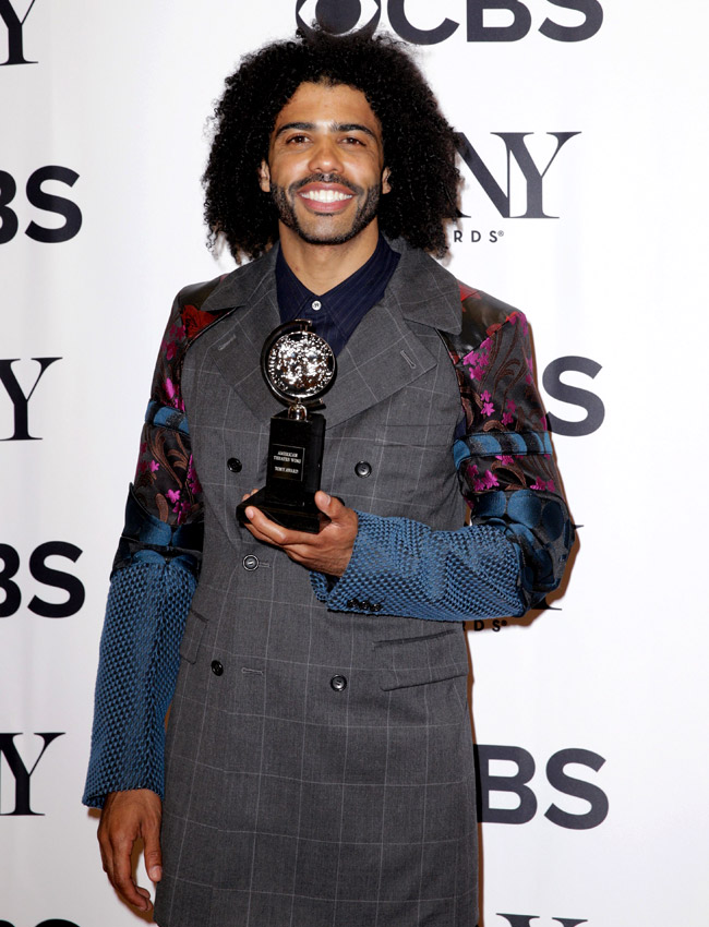 Daveed Diggs with an interesting suit at the 70th Tony Awards