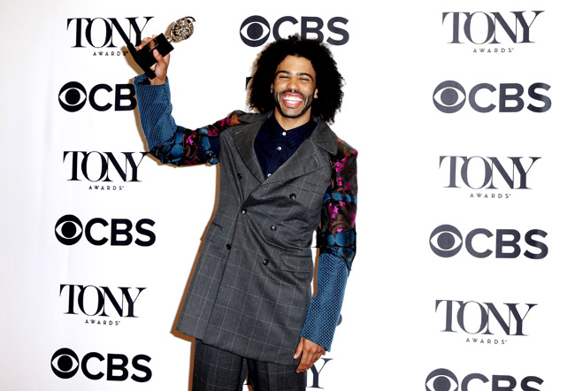 Daveed Diggs with an interesting suit at the 70th Tony Awards