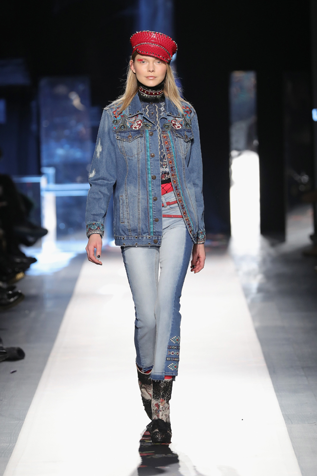 Desigual presented Fall/Winter 2017-2018 collection