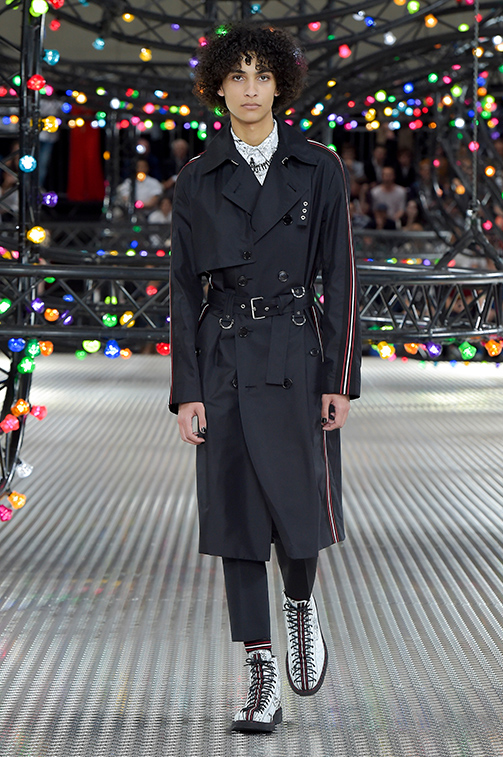 Paris Fashion Week: Dior Homme Spring-Summer 2017 collection